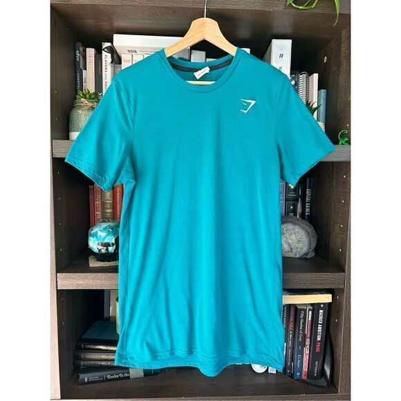 Gymshark Arrival Regular Fit Sea Turtle Teal T-Shirt  Size Medium - Picture 1 of 7